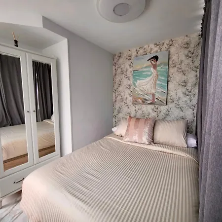 New Attic With Terrace And Air Conditioning At Canteras Parking Optional Apartman Las Palmas de Gran Canaria